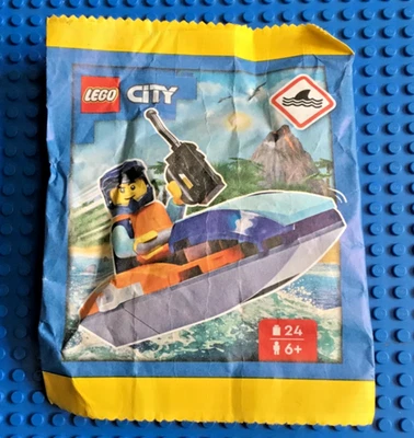 LEGO - CITY - ( SET 952309 - EXPLORER WITH WATER SCOOTER ) - BRAND NEW - Image 1 of 2