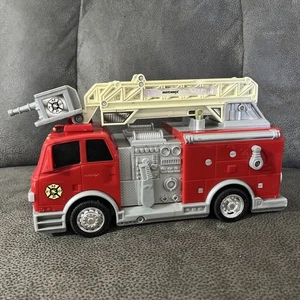 Mattel Matchbox Rescue Net FireTruck M27 Mechanical Ladder 10 in. - Picture 1 of 20