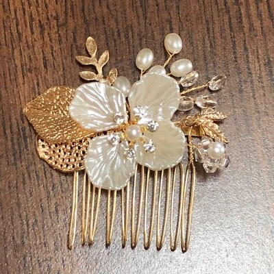 (New) Bridal Gold Flower Leaf Hair Comb for Wedding Prom Party Bride Bridesmaid - Image 1 of 4
