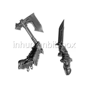BLOO34 PAIRE BRAS COUTEAU HACHE BLOODREAVER WARHAMMER BATTLE AoS BITZ 35-54 - Imagen 1 de 1