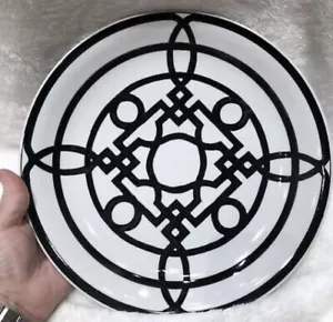 Dinner Plate Labyrinth Black by Z GALLERIE 11” Set of 2 - Picture 1 of 7