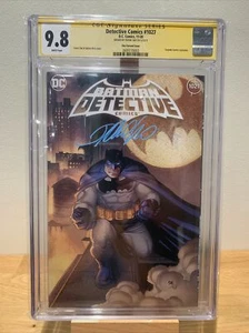 BATMAN DETECTIVE COMICS 1027 CGC 9.8 Gold Label SIGNED FRANK CHO VIRGIN VARIANT - Picture 1 of 3