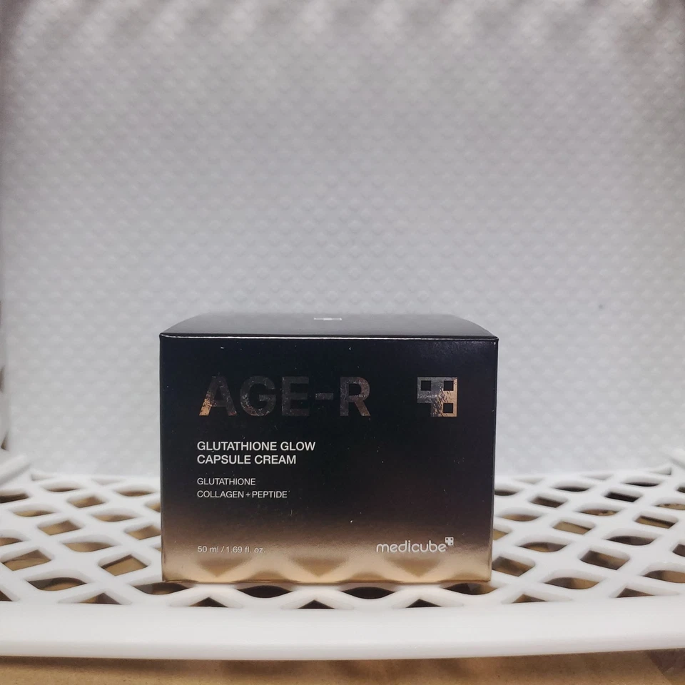 MEDICUBE - AGE-R Glutathione Glow Capsule Cream [50ml] NEW - Image 1 of 1