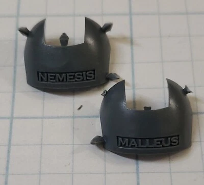 Juego de hombreras grabadas Warhammer 40k Grey Knight Bits Nemesis Dreadknight Foto 1 de 3