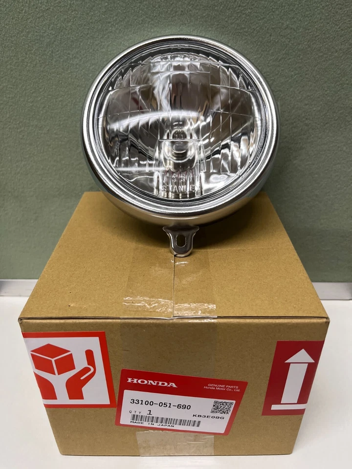Honda 1972-1978 Z50A Trail Z 50 A Headlight Assembly Genuine OEM 33100-051-690 - Imagem 1 de 2