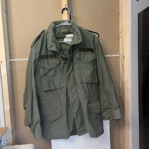 military Army cold weather coat Golden Mfg. inc .sz Med reg - Picture 1 of 9