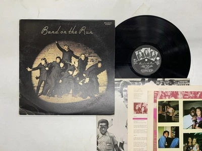 PAUL MCCARTNEY AND WINGS BAND ON THE RUN Japan LP [62292ER] - Image 1 of 3