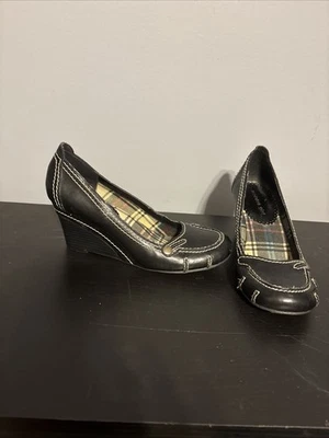 Vintage Women’s Size 9 Black madden girl Wedge Shoes  - Image 1 of 4