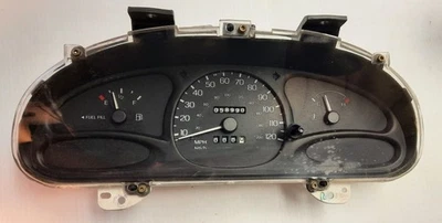Cuadro de instrumentos velocímetro Ford Escort 1999 Foto 1 de 4
