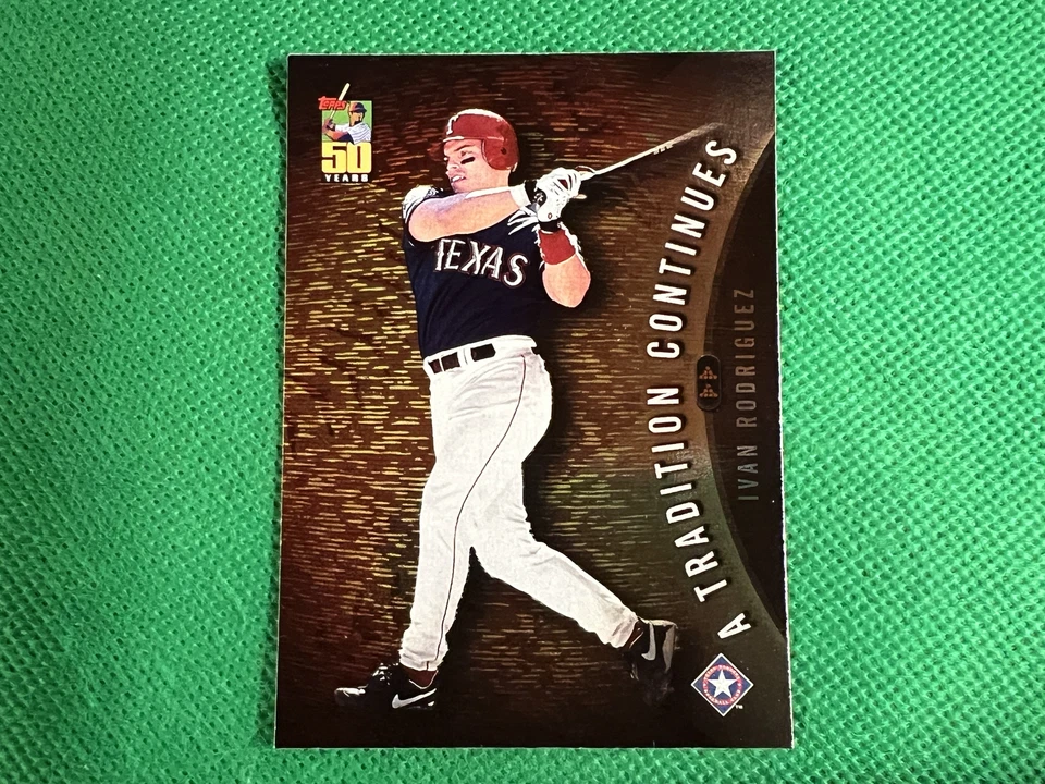 2001 Topps A Tradition Continues #TRC11 Ivan Rodriguez Texas Rangers - Image 1 of 1