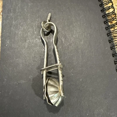 Старинный викторианский винтажный зажим для платья/барного полотенца для юбки раскладушки - Изображение 1 из 4