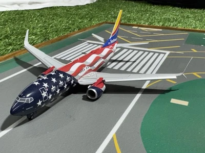 Aviones Southwest Airlines Boeing 737-800 Freedom One Gemini G2SWA1042 escala 1:200 Foto 1 de 4