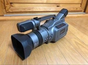 Sony Handycam DCR-VX1000 Camcorder Video Camera With Battery Charger Cables - Picture 1 of 24