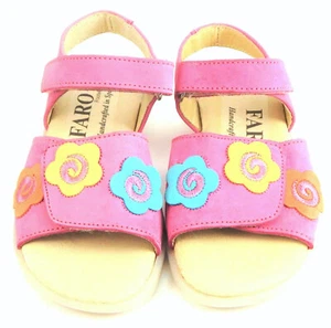 DE OSU -Spain -Girls Sandals Fuchsia Pink Leather - Flowers -European 24 -Size 7 - Picture 1 of 5