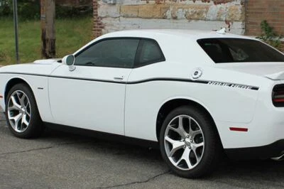 Calcomanía gráfica STX Stripe para Dodge Challenger 2011-2021 en película 3M Foto 1 de 4