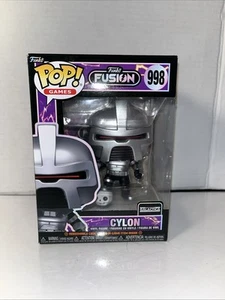 Funko (Fusion) Pop! Battlestar Galactica: Cylon #998 w/Premium Protector - Picture 1 of 6