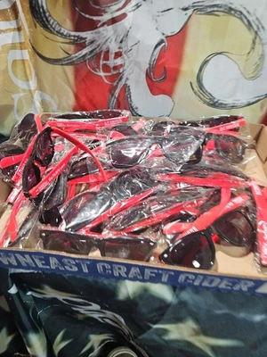 Lote de gafas de sol D.C. United MLS Foto 1 de 4