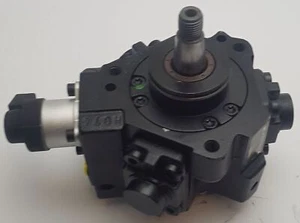 Bosch 0445010154 Bomba de inyección para AUDI - A4 A5 A6 A8 Q7 - 2.7 / 3.0TDI - Imagen 1 de 3