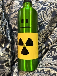 Botella de agua Roblox de acero inoxidable de 18 oz verde amarillo - Imagen 1 de 2