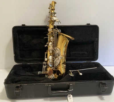 Saxofón American Conn 24M hecho en EE. UU. Foto 1 de 4