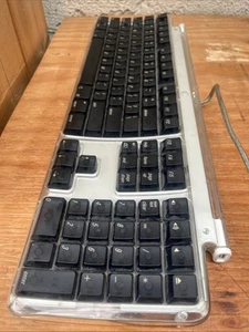 Apple M7803 PRO USB Wired Keyboard Clear Black 2000 - Tested And Working *read* - Picture 1 of 7