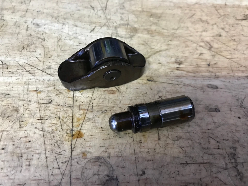 GM 2.2 VVT Ecotec Árbol de levas Levantador de levas Seguidor Ajustador de pestañas Brazo basculante LAP Foto 1 de 1