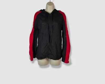 Suéter con capucha para mujer INC International Concepts negro en bloques de colores talla S Foto 1 de 4