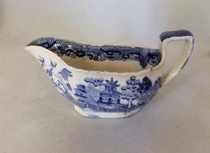 C.19th Willow Pattern Blue & White Pottery Sauce Boat 16 cm long - Picture 1 of 8