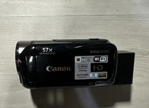 Canon VIXIA HF R72 HD Camera W  Battery And Charger - Picture 1 of 6