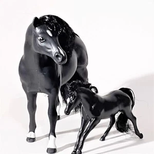 Grand Champion Mare Foal Black White Socks Star Model Horses - Picture 1 of 6