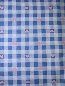 Corazones de caramelo vintage Raggedy Ann Andy a cuadros azules tela 1 yarda 43" de ancho - Imagen 1 de 4