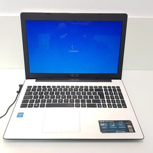 Portatil Asus F553M N2840 4 RAM 500 DD W10 15.6'' (PO200653) - Imagen 1 de 3