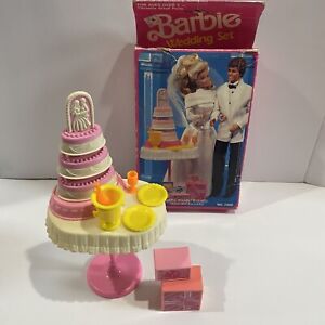 Barbie Wedding Set 1990 Wedding Cake Accessories #7398 Mattel