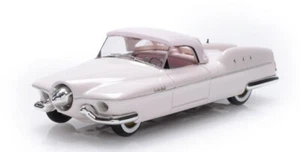 Esval 1953 Studebaker Manta Ray top up / closed roof 1:43 Light Pink - Picture 1 of 6