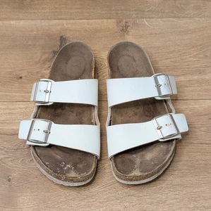 Sandalias Birkenstock blancas Arizona doble correa talla EU 38 US L7 M5 - Imagen 1 de 14