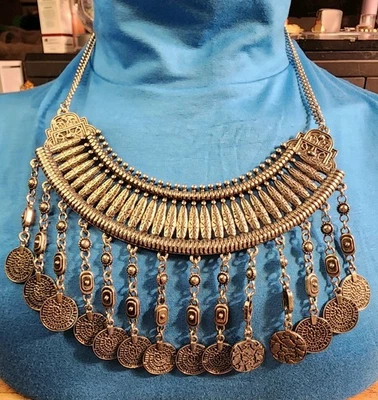 Collar babero Y2K tribal de metal colgante collar arco plateado ajustable Foto 1 de 4