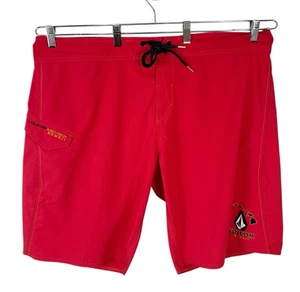 Volco Men's 40 Mod-Tech Hawaii Hybrid Cargo Shorts Red FLAW Inseam 9.75" - Picture 1 of 11