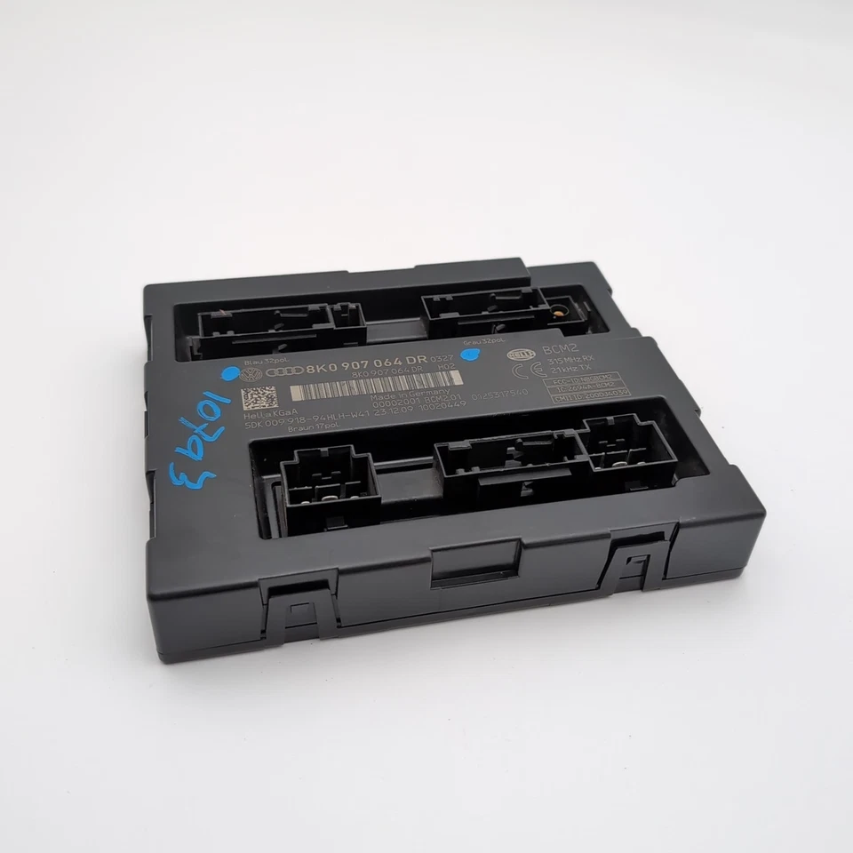 Módulo de control de confort de carrocería Audi A4 A5 A6 A7 S4 S7 Q5 2009-2018 8K0907064 puertas Foto 1 de 4