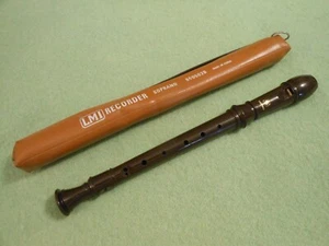 Suzuki soprano recorder with non-Suzuki case - Bild 1 von 1