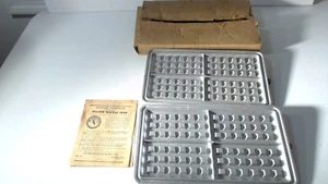 Vintage Nelson Waffle Iron - 2 Grids Inserts new in box - Picture 1 of 2