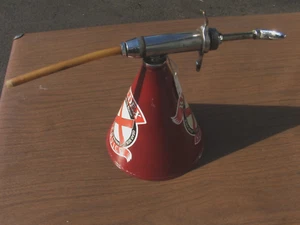 #VINTAGE REDEX UPPER CYLINDER DISPENSOR--RESTORED GARAGENALIA OIL TIN # - Picture 1 of 4