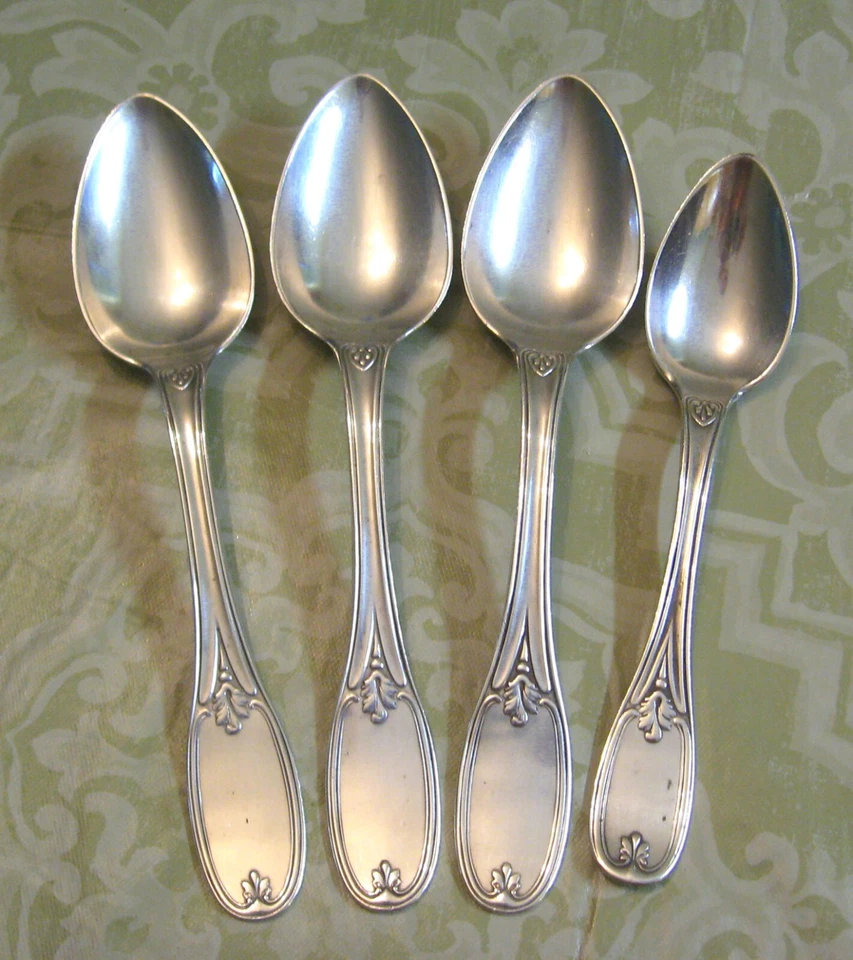 4 monedas cucharas soperas de plata y cucharadita bola toscana patente negra y co 1846 Foto 1 de 4