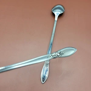 2 Oneida Community Spring Rose cucchiaino da tè ghiacciato Betty Crocker inox 7 3/8 in - Foto 1 di 11