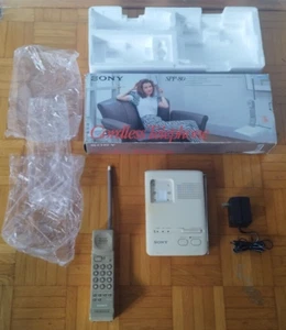 SONY SPP-80 ORIGINAL 1991 ORIGINAL WHITE CORDLESS PHONE UNIQUELY MADE HONG KONG- - Afbeelding 1 van 23