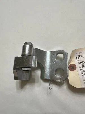 Genuine 13-16 Dodge Dart Left Door Upper Hinge 68082433AE New OEM - Image 1 of 4