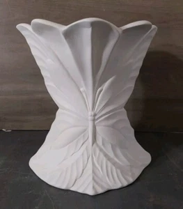Ceramic Bisque Ready to Paint Pedistal Pillar Butterfly Base Globe Holder 9x8.5 - Picture 1 of 5
