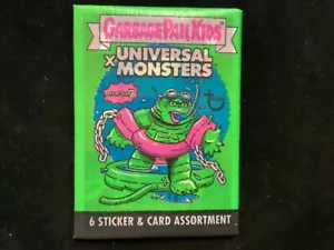 GARBAGE PAIL KIDS 2019 UNIVERSAL MONSTERS SEALED WAX PACK - Picture 1 of 2