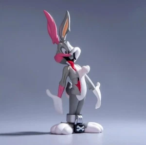 Looney Tunes Role Bugs Bunny 33cm/12.9-Inch Artist Co-Branded Figure Fashion Toy - Bild 1 von 8