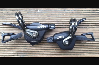 PAIRE DE SHIFTERS XTR 11 Vitesses SL-M9000 - Image 1 of 4