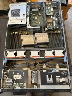 DELL Poweredge 710 Server - Image 1 of 4